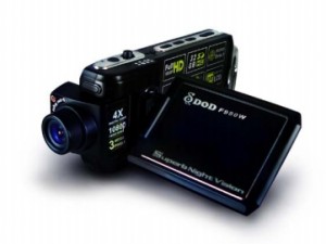 Dans la caméra de voiture - F980W DOD + WDR